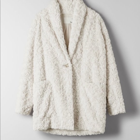 Aritzia Jackets & Blazers - Aritzia Plush / Grete Coat